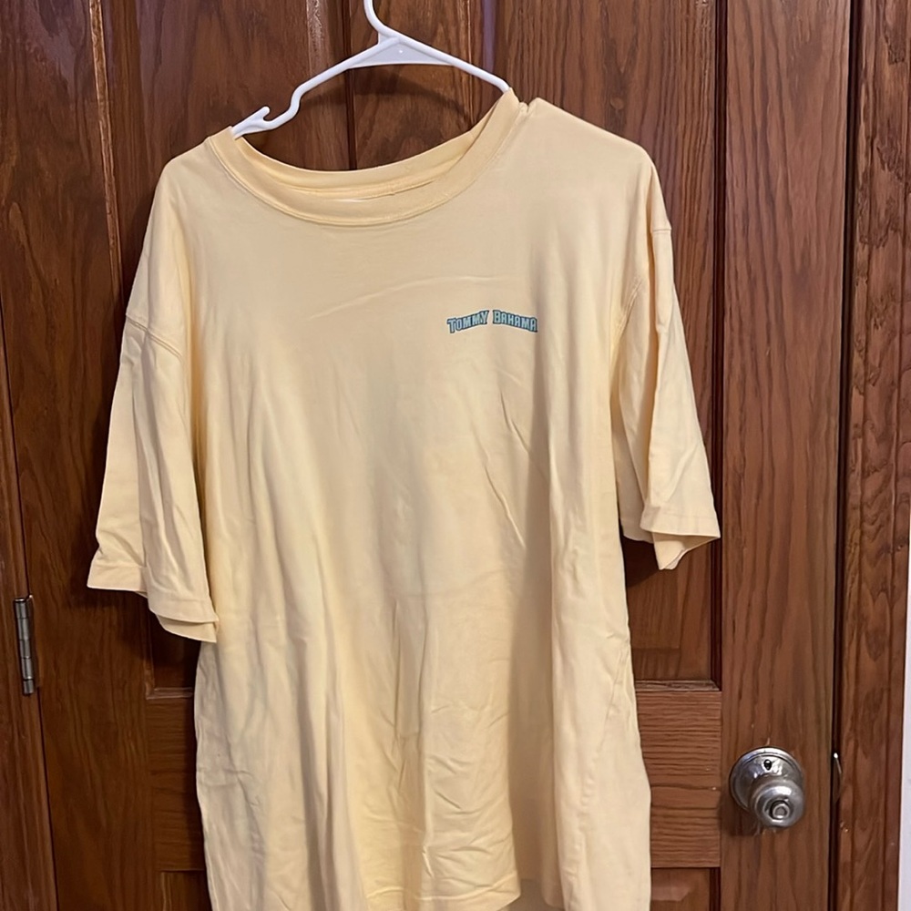 Men’s Tommy Bahama T-shirt